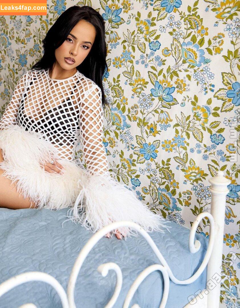 Becky G / Reggaeton singer / iambeckyg / missbeckyfeet слитое фото фото #1654