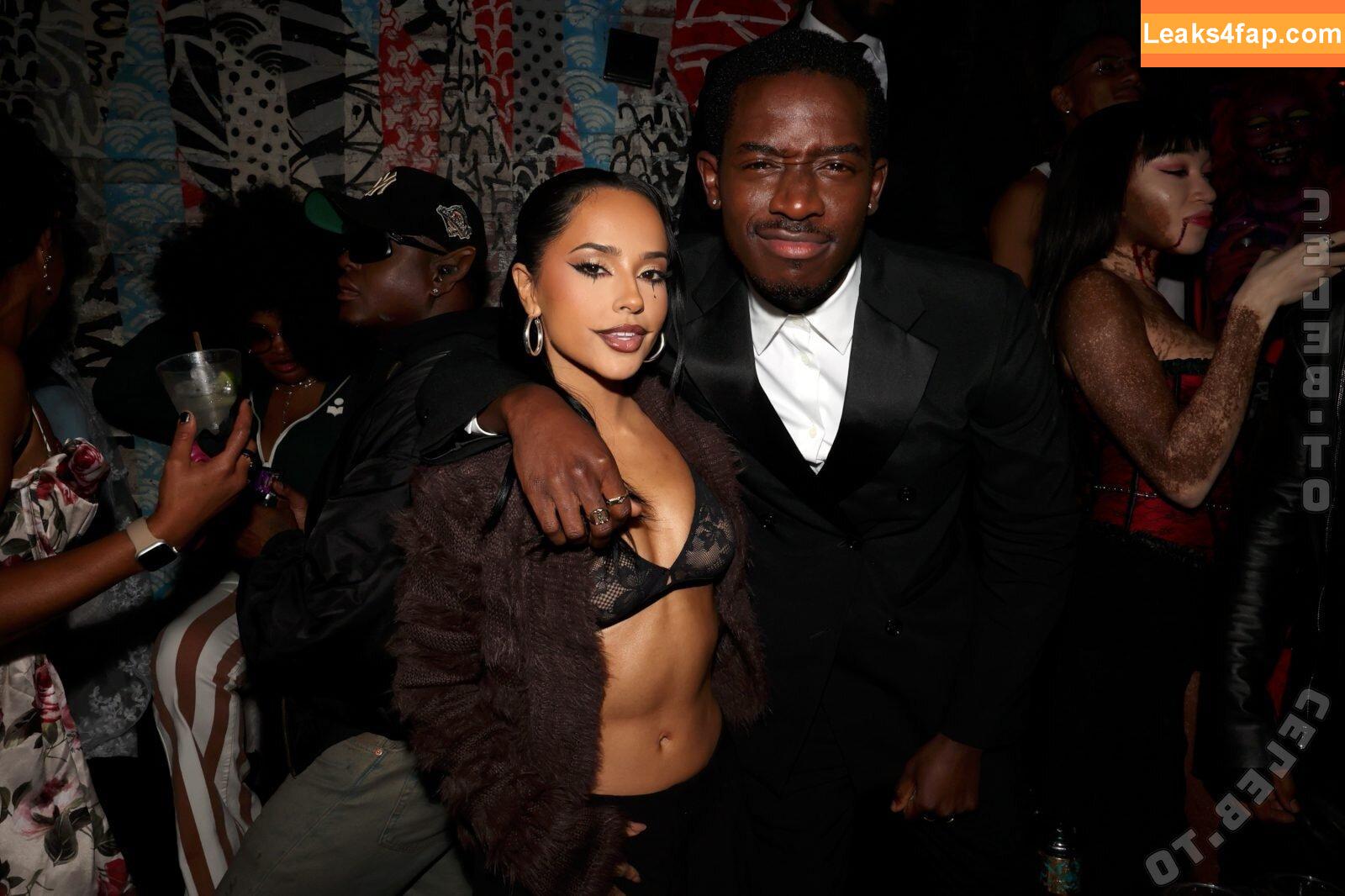 Becky G / Reggaeton singer / iambeckyg / missbeckyfeet слитое фото фото #1669