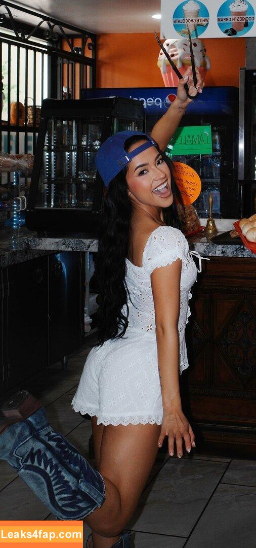 Becky G / Reggaeton singer / iambeckyg leaked photo photo #1733