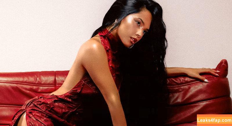 Becky G / Reggaeton singer / iambeckyg / missbeckyfeet leaked photo photo #1790