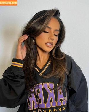 Becky G photo #1099