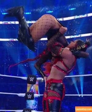 Becky Lynch photo #0068