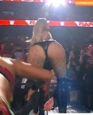 Becky Lynch фото #0280