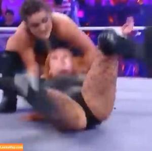 Becky Lynch фото #0360