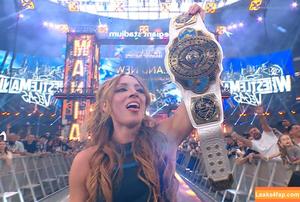 Becky Lynch photo #0703