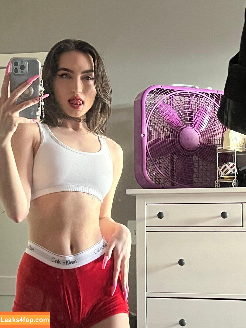 Beebee ASMR / beebeeasmr / beebeeasmr18 / weloveasmr leaked photo photo #0005