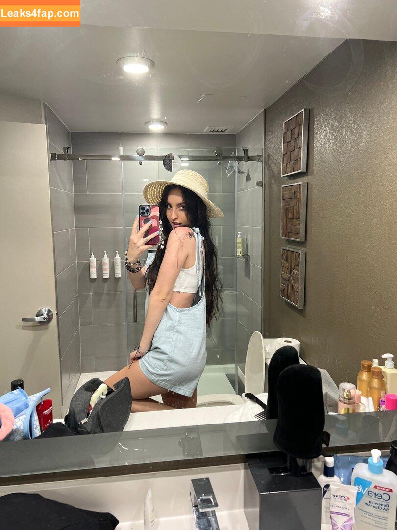 Beebee ASMR / beebeeasmr / beebeeasmr18 / weloveasmr leaked photo photo #0036