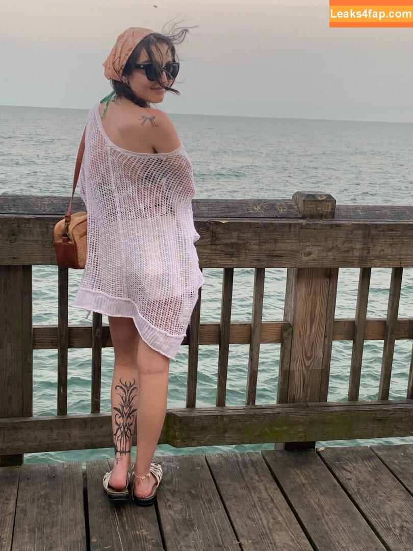 Beebee ASMR / beebeeasmr / beebeeasmr18 / weloveasmr leaked photo photo #0043