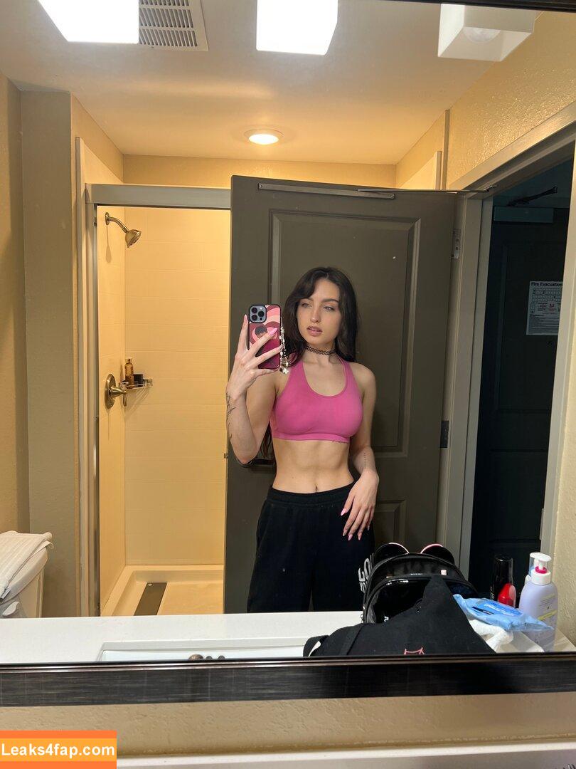 Beebee ASMR / beebeeasmr / beebeeasmr18 / weloveasmr leaked photo photo #0044