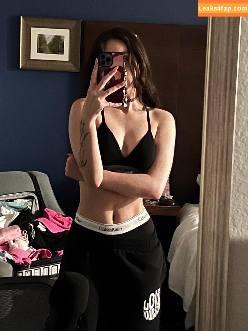 Beebee ASMR / beebeeasmr / beebeeasmr18 / weloveasmr leaked photo photo #0049