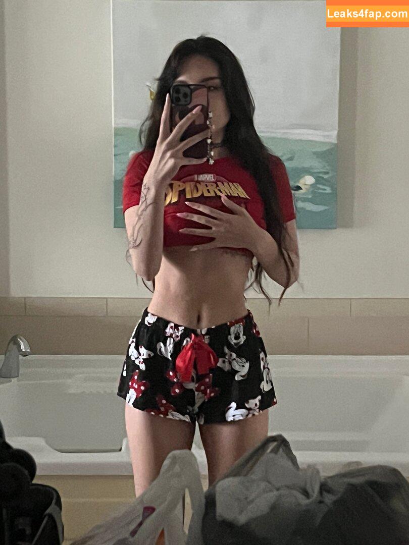 Beebee ASMR / beebeeasmr / beebeeasmr18 / weloveasmr leaked photo photo #0056