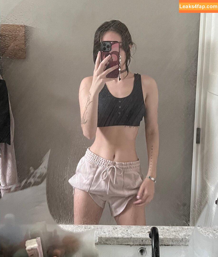 Beebee ASMR / beebeeasmr / beebeeasmr18 / weloveasmr leaked photo photo #0096