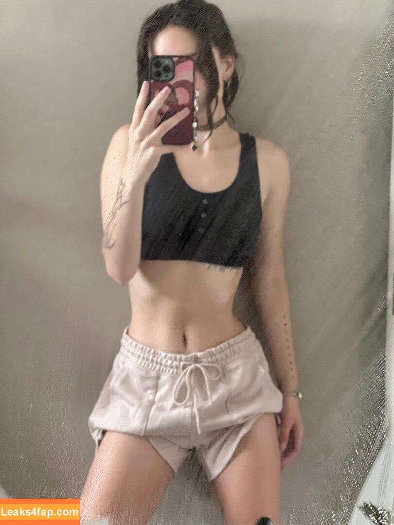 Beebee ASMR / beebeeasmr / beebeeasmr18 / weloveasmr leaked photo photo #0104