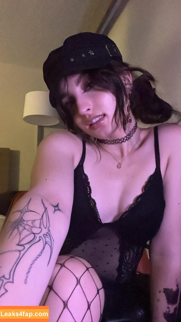 Beebee ASMR / beebeeasmr / beebeeasmr18 / weloveasmr leaked photo photo #0110