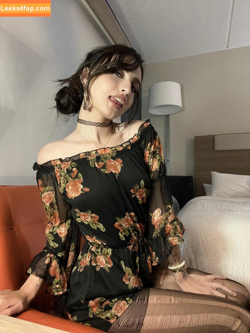 Beebee ASMR / beebeeasmr / beebeeasmr18 / weloveasmr leaked photo photo #0120