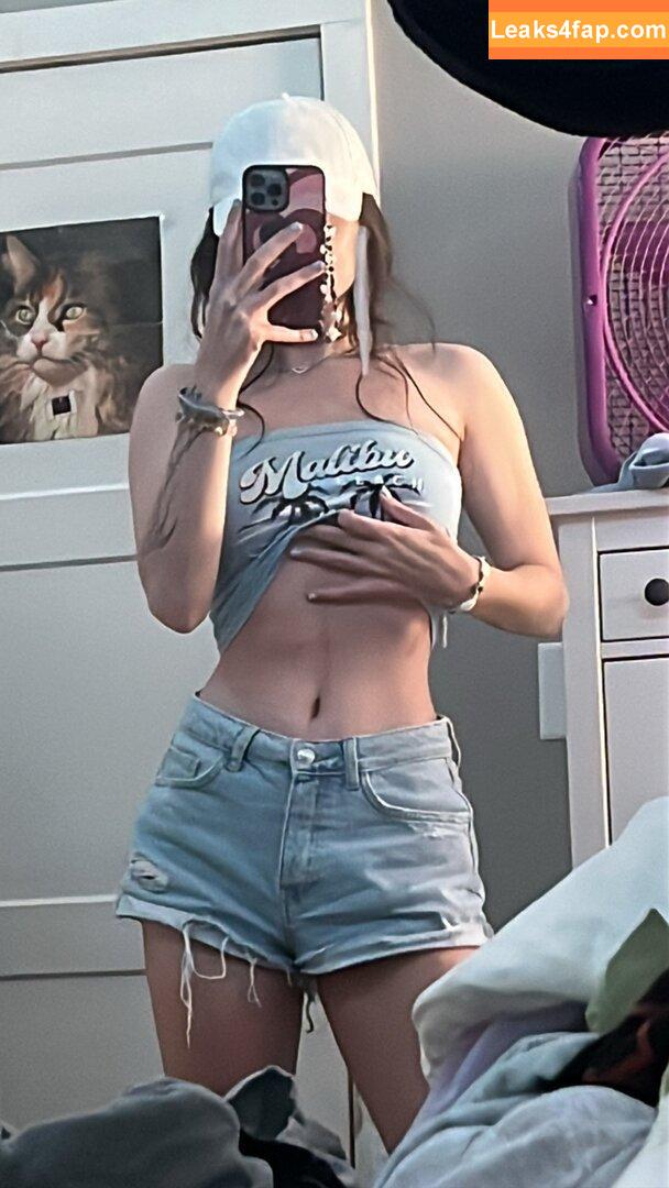 Beebee ASMR / beebeeasmr / beebeeasmr18 / weloveasmr leaked photo photo #0144