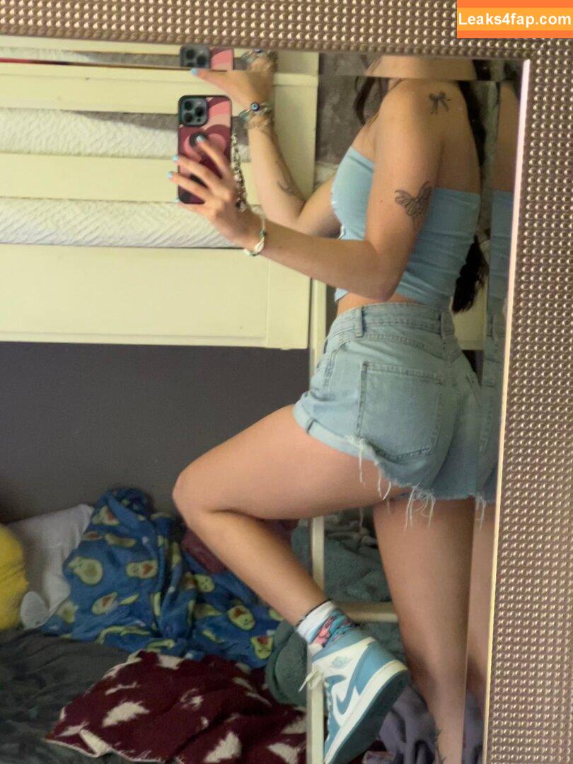 Beebee ASMR / beebeeasmr / beebeeasmr18 / weloveasmr leaked photo photo #0151