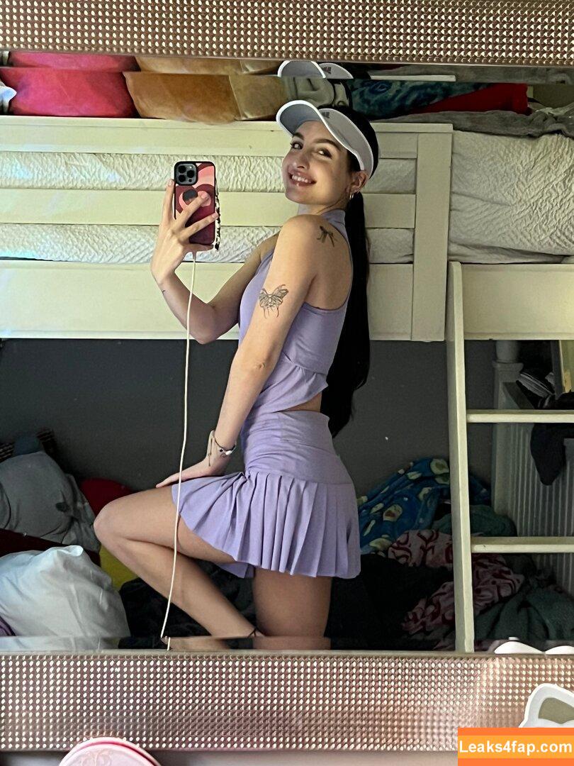 Beebee ASMR / beebeeasmr / beebeeasmr18 / weloveasmr leaked photo photo #0181