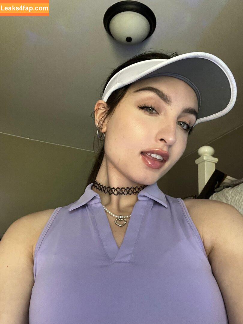 Beebee ASMR / beebeeasmr / beebeeasmr18 / weloveasmr leaked photo photo #0182