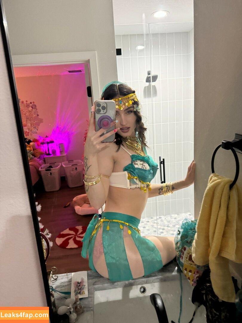Beebee ASMR / beebeeasmr / beebeeasmr18 / weloveasmr leaked photo photo #0550