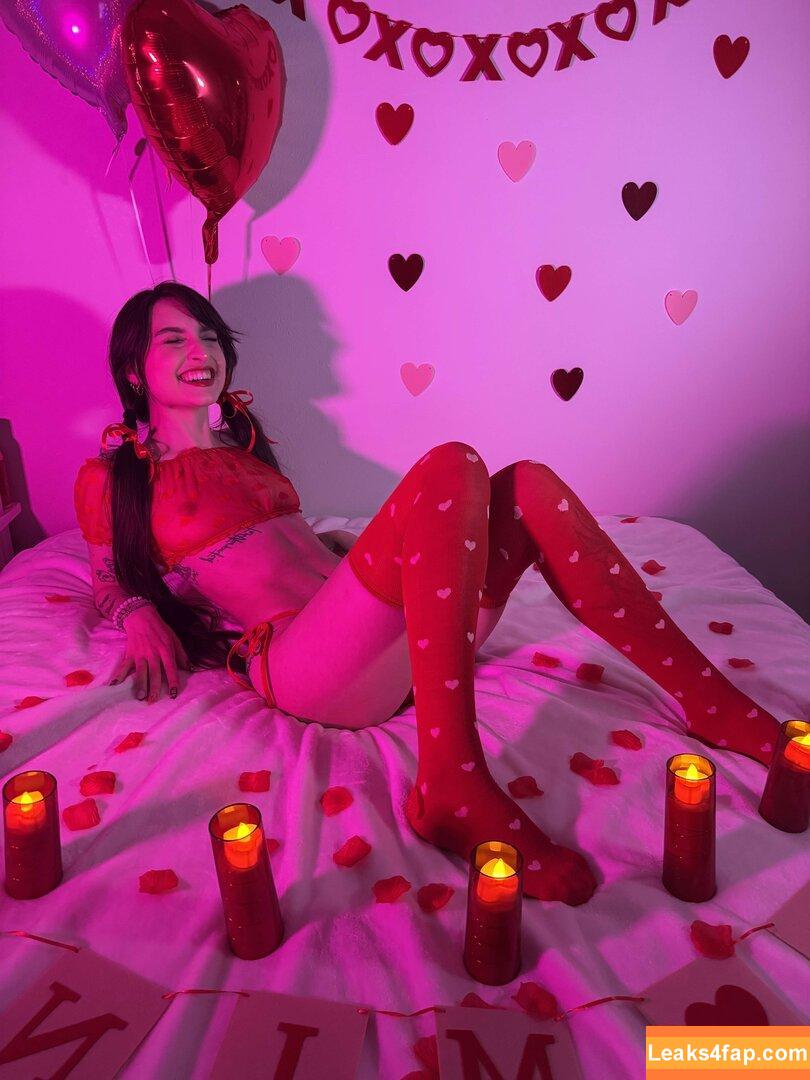 Beebee ASMR / beebeeasmr / beebeeasmr18 / beebeevip / weloveasmr leaked photo photo #0818