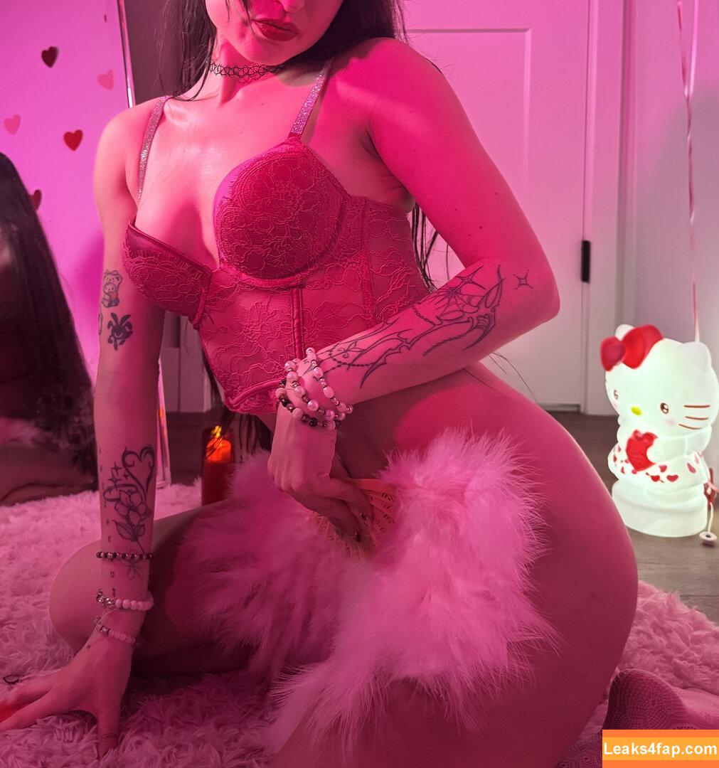 Beebee ASMR / beebeeasmr / beebeeasmr18 / beebeevip / weloveasmr leaked photo photo #0855