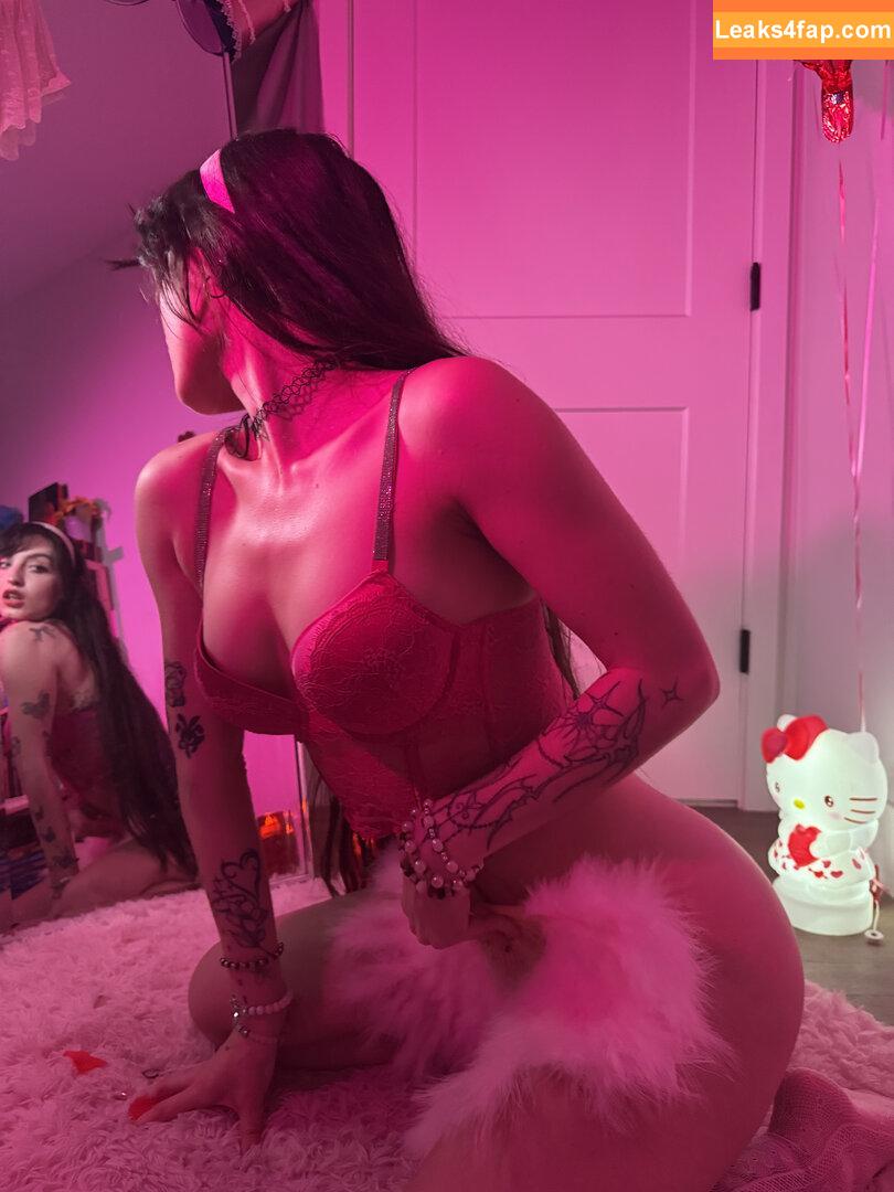 Beebee ASMR / beebeeasmr / beebeeasmr18 / beebeevip / weloveasmr leaked photo photo #0857