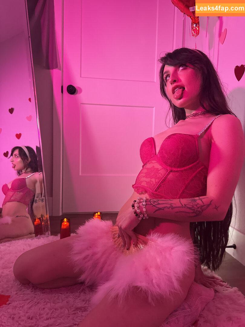 Beebee ASMR / beebeeasmr / beebeeasmr18 / beebeevip / weloveasmr leaked photo photo #0892