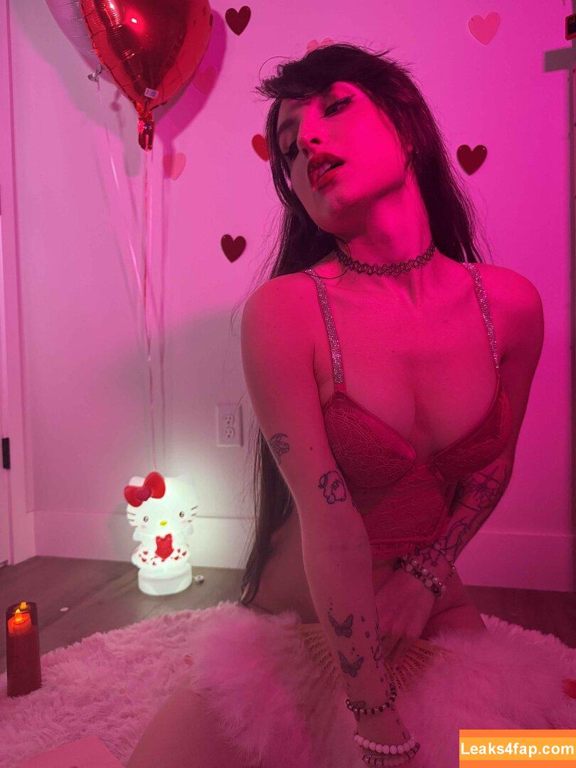 Beebee ASMR / beebeeasmr / beebeeasmr18 / beebeevip / weloveasmr leaked photo photo #0911