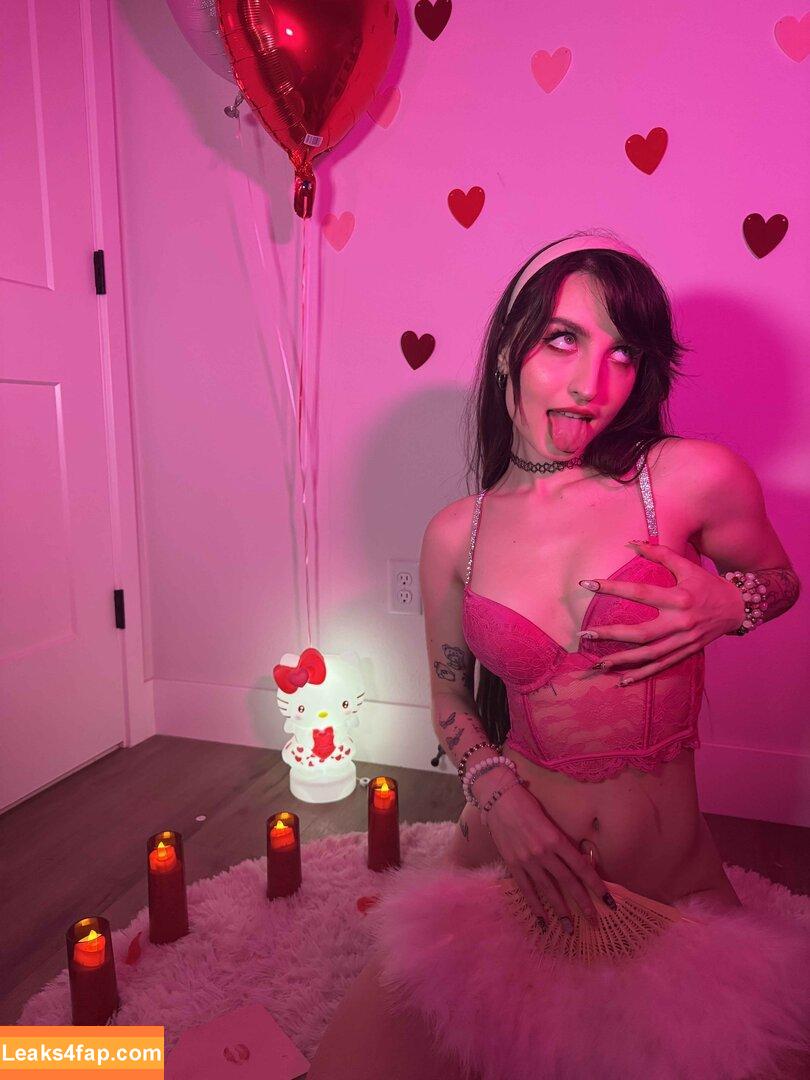 Beebee ASMR / beebeeasmr / beebeeasmr18 / beebeevip / weloveasmr leaked photo photo #0912
