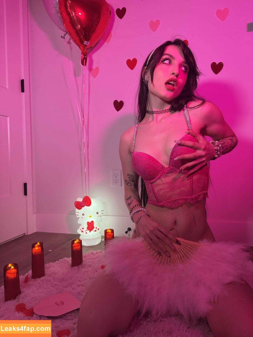 Beebee ASMR / beebeeasmr / beebeeasmr18 / beebeevip / weloveasmr leaked photo photo #0915