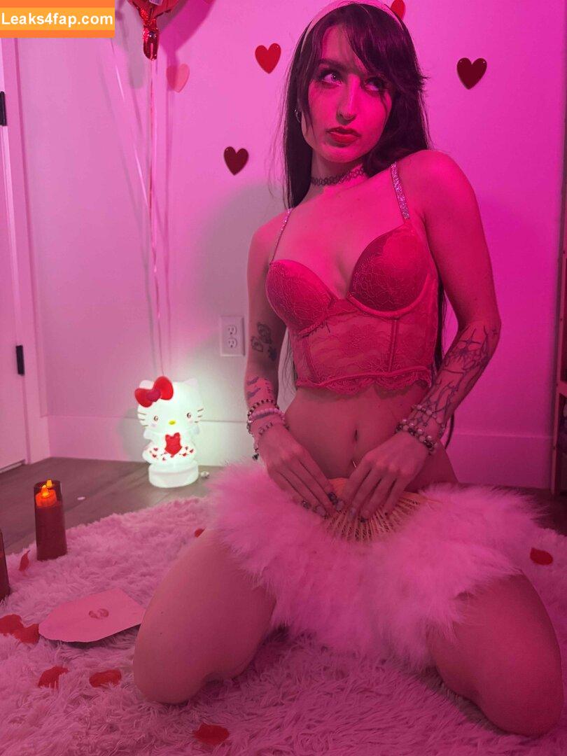 Beebee ASMR / beebeeasmr / beebeeasmr18 / beebeevip / weloveasmr leaked photo photo #0920