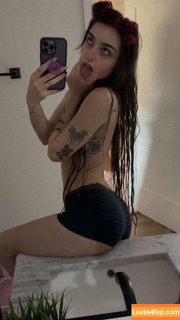 Beebee ASMR / beebeeasmr / beebeeasmr18 / beebeevip / weloveasmr leaked photo photo #0929