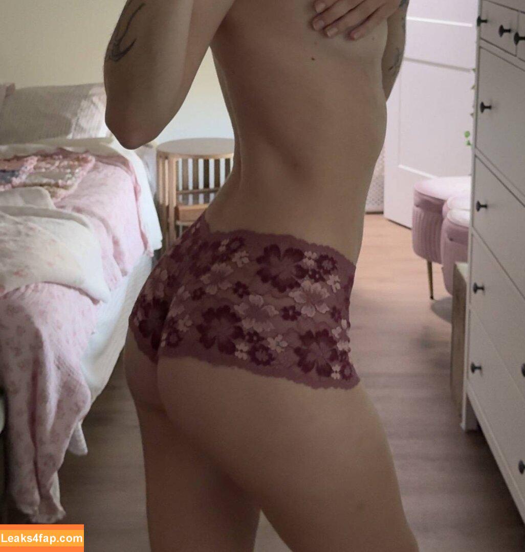 Beebee ASMR / beebeeasmr / beebeeasmr18 / beebeevip / weloveasmr leaked photo photo #0960
