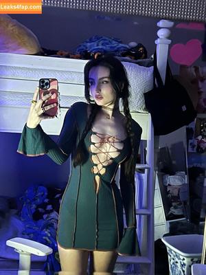 Beebee ASMR photo #0029