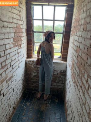 Beebee ASMR photo #0041