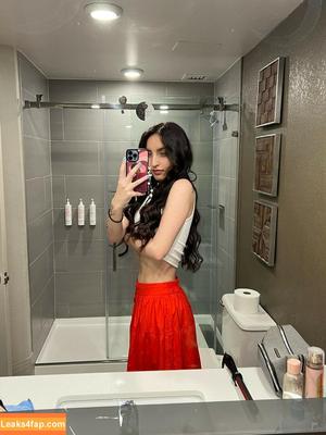 Beebee ASMR photo #0045