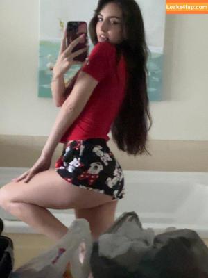 Beebee ASMR photo #0058