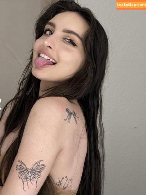Beebee ASMR photo #0118