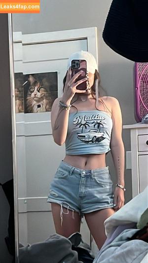 Beebee ASMR photo #0142