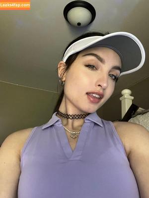 Beebee ASMR photo #0182