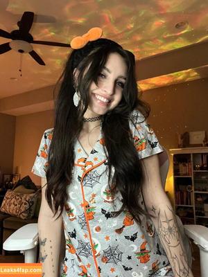 Beebee ASMR photo #0196
