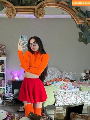 Beebee ASMR photo #0207
