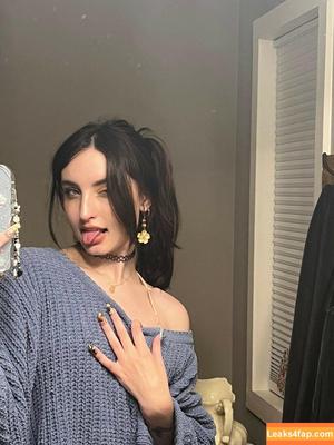 Beebee ASMR photo #0249