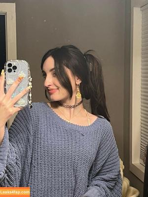 Beebee ASMR photo #0250