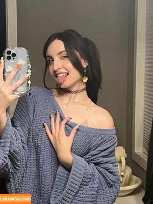 Beebee ASMR photo #0252