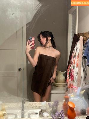 Beebee ASMR photo #0263