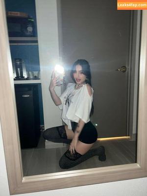 Beebee ASMR photo #0276