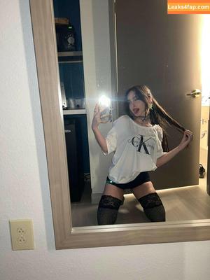 Beebee ASMR photo #0284