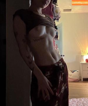 Beebee ASMR photo #0759